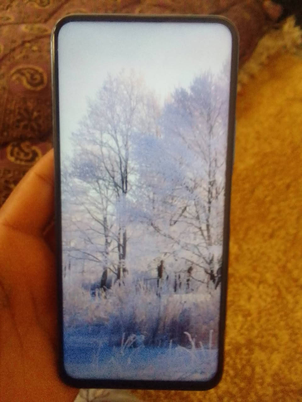 السلام عليكم ورحمة عندي مبايل للبيع شقال ولا عطل مكان ديالى بعقوبة *********** السعر ٥٠ بي مجال بسيط
