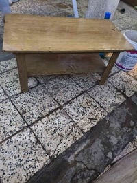 طبلة وسطية • خشبية • نظيفة