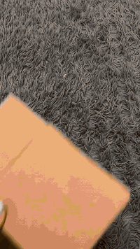 ديكور يخلي المكان يلمع بدون كهرباء ولا أسلاك!
نشرة ضوئية بالطاقة الشمسية بتصميم شلال فاخر تضيف هدوء وفخامة لأي مكان 🌙
• تعمل بالطاقة الشمسية ☀️ توفير طاقة 100%
• تصميم شلال ضوئي يعطي منظر راقي ومريح للعين
• قياس كبير يغطي مساحة واسعة: ارتفاع 3 متر × عرض 3 متر
• إضاءة ناعمة تناسب الأجواء الهادئة والرومانسية ✨
• سهلة التركيب وخفيفة الوزن
• مناسبة للداخل والخارج ومقاومة للعوامل الجوية
📍 تستخدم في:
غرف النوم 🛏️ | الكيمينك | صالات الاستقبال | غرف الجلوس | الحدائق | المناسبات
نشرة ضوئية شمسية شلال إضاءة ديكور LED ستارة ضوئية إنارة فخمة
#إضاءة_ديكور #طاقة_شمسية #ديكور_منزل
📲 للحجز والاستفسار يُرجى مراسلة الصفحة أو عبر واتساب: ***********
