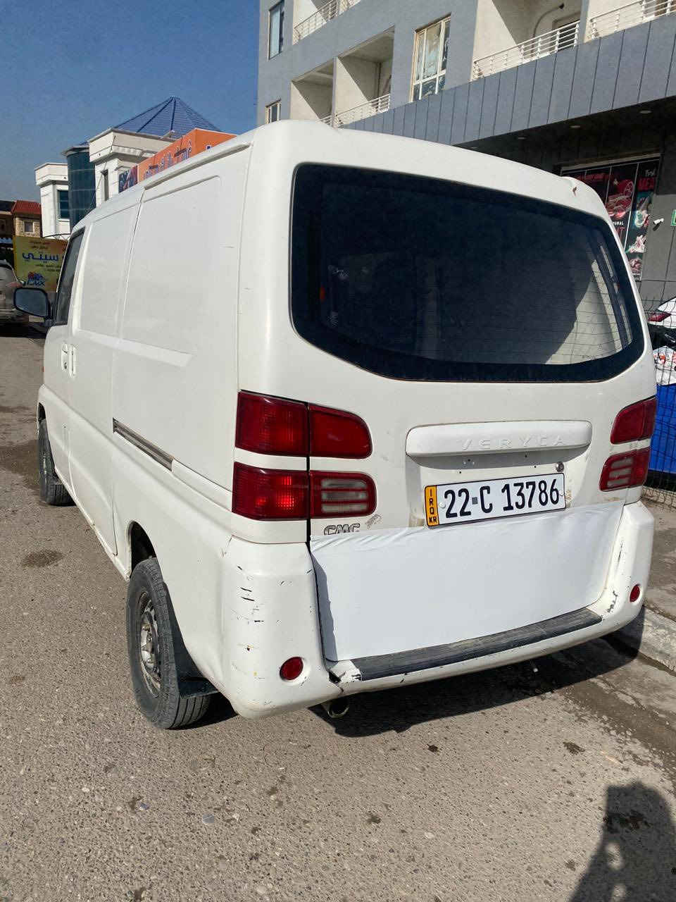 سلام عليكم سياره cmcللبيع كلش نظيفه ورقم جديد المكان اربيل للاستفسار ***********
