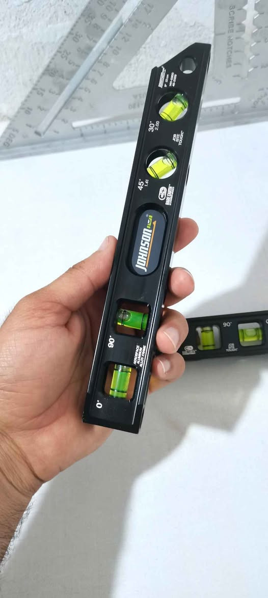 للبيع أدوات حدادة صناعة أمريكية 🇺🇸

JOHNSON TOOLS

MADE IN THE USA

مكاني البصرة القرنة *********** القرنة, البصرة
