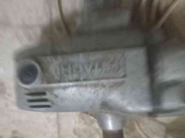 دريلات ٢  اكبر حجم ٢٥٠ دوره بطيئه مال شواصي نوع هيتاشي ياباني اصلي شرط الفحص سعر الواحد ٣٠٠ وبيه مجال 
***********
