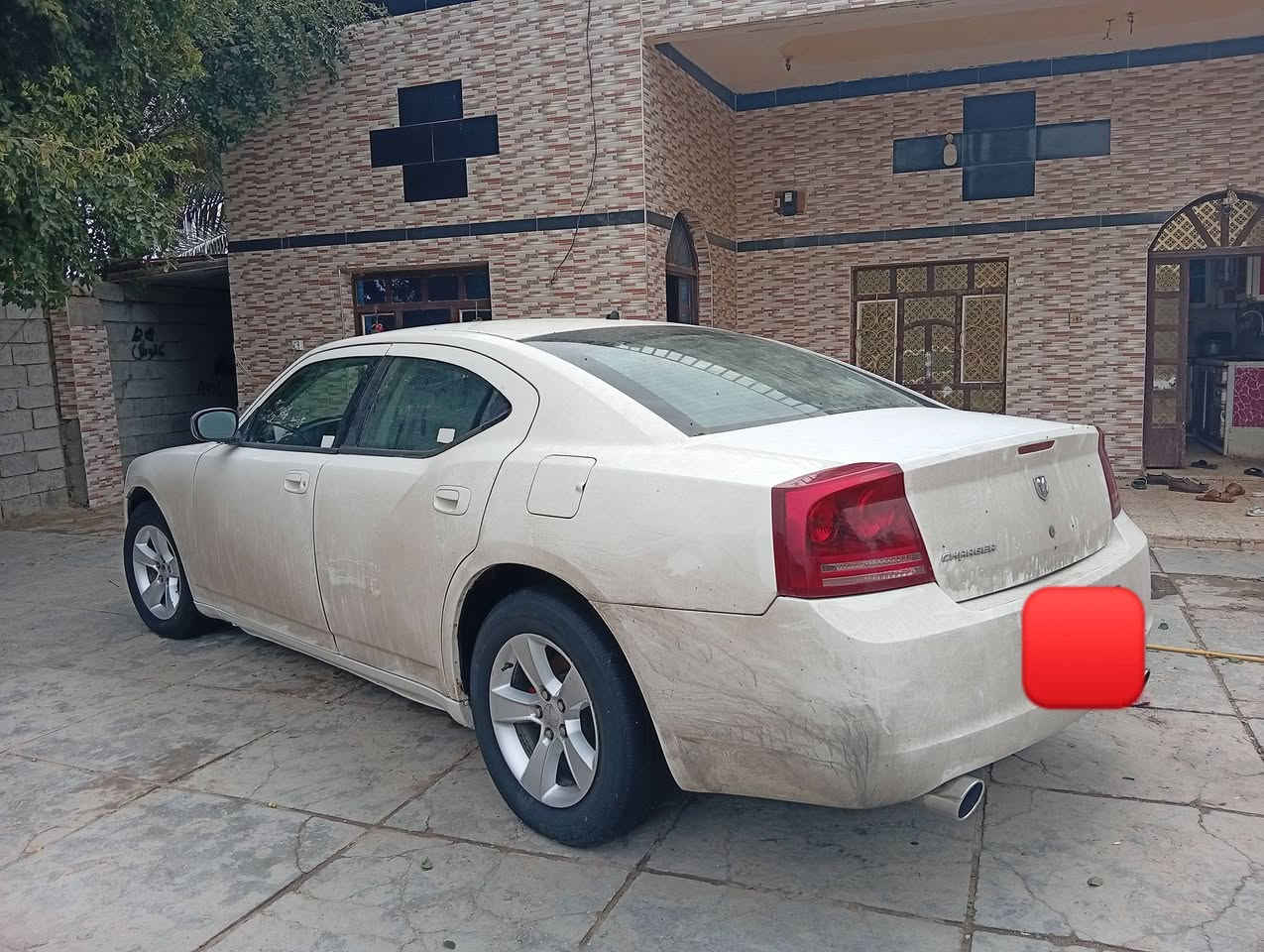 السلام عليكم للبيع جارجر موديل 2008 سياره جديده مابيه نقص برغي تخم تاير باتري جديد حداديه مكينه 3500 أصل وكير واكسن كفاله رقم أربيل سنويه ل2030 كفاله من حادث وتبديل بيه صبغ حزام جماليه بدون معجون  قماره وتكم وبنيد وجنطه مكفولات من الصبغ السعر 95 وبيه مجال ***********
