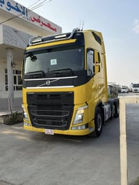 فولفو شاحنة • موديل 2016 • 460 انجيكتر