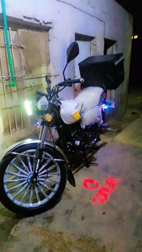 إذا اكو مراوس دايوان هاي موديل 25       ‏‪07765363800‬‏