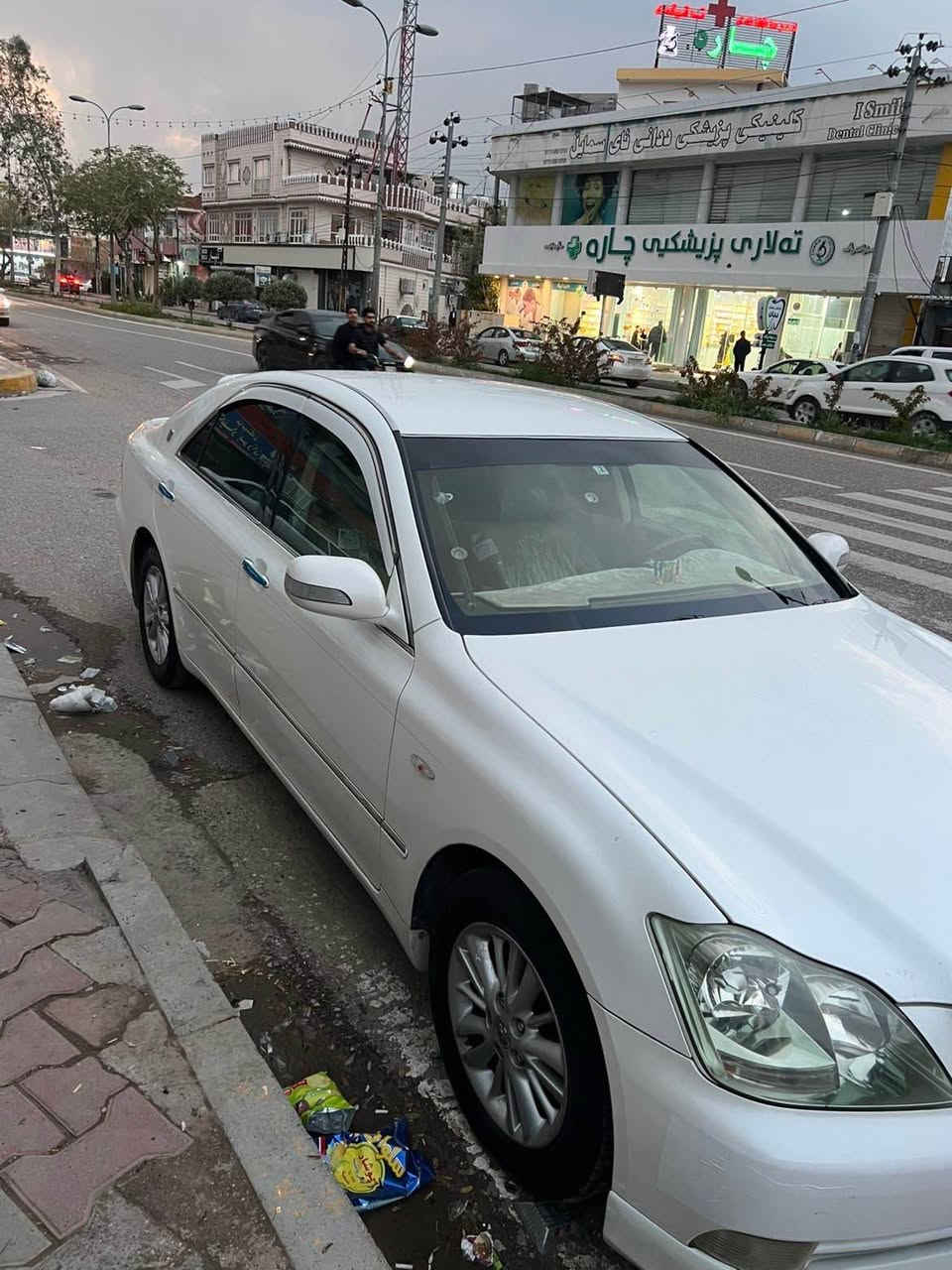 سەرەتا بەناوی خوای گەورەو میهرەبان 
شاهینەی رۆیال 2005
2دوو دگمەی ئاوینە یشارات
سوکان حەیزەران 
شاشەو کامیرا
لۆک لۆک📦
رەسم سۆنەریم داناوە 
موشتەریی نیت سەرمان مەیەشینە
لەکەلارم
***********
68مەعامەلە
دوو پارچەی بۆیاخ ئەوروپایە بغداد, العراق
