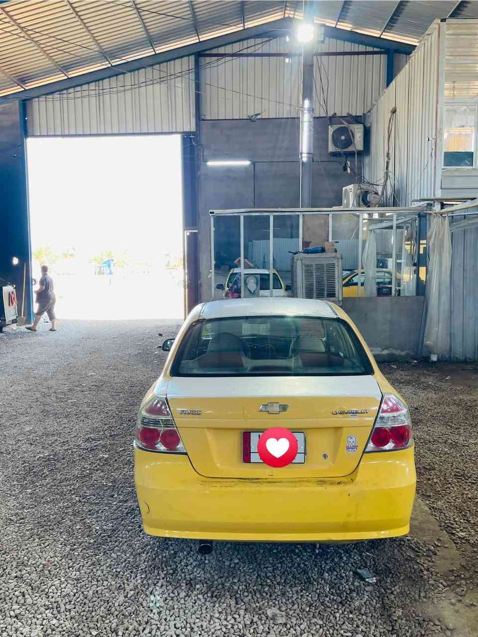 السلام عليكم افيو موديل 2010خليجي للبيع گير عادي مكفوله من الضربه القويه وشواصي بيه جاملغ بارد تبريد شغال 
بيه منضومه غاز كهربائيات كلها شغاله سياره ماعايزه شي دواخل نضيفه عليه هيئه وغرامات 720الف ينزل من سعره للاستفسار ***********السعر 45 بيه مجال
