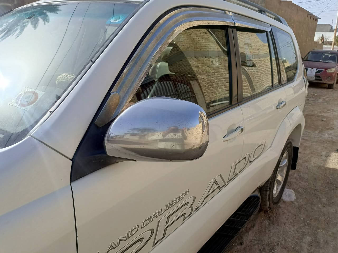 برادو ٢٠٠٨ رقم بغداد ٦ سلندر
٧ راكب 
تشغيل بصمة
فتحة بالقمارة
گير زائد لوگير 
محرك مكفول
گير مكفول
دبل تانكي
هوك سحب
سبير تعليگ
صيانة حديثة لـ  : 
( حدادية،  تبديل بلكات، دسكات ، تنظيف بخاخات، چويتر،  فيت بم، گلاص بانزين، مصفي بانزين، باتري جديد) 
اتصال
واتساب
***********
