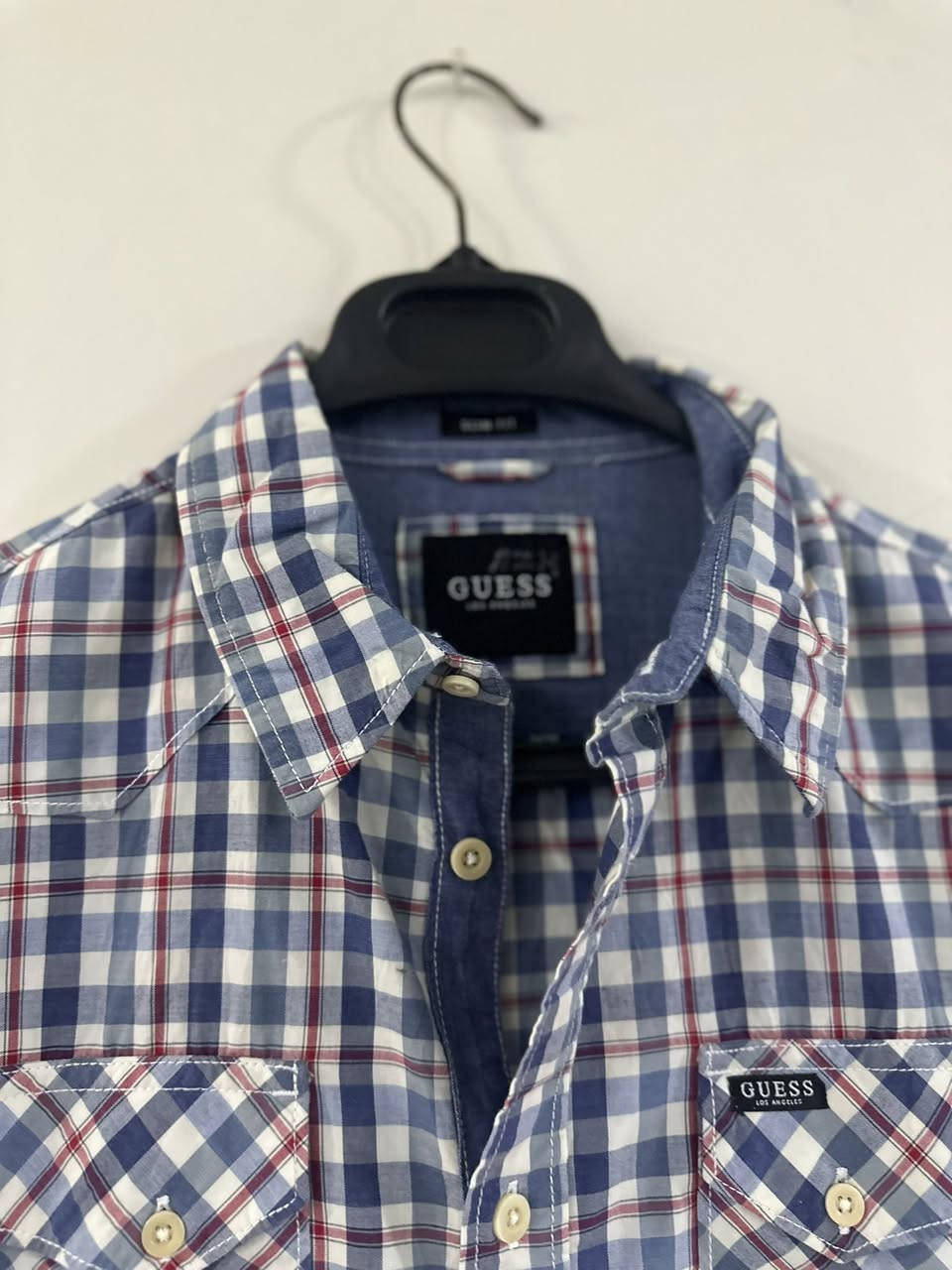 قطعة تحفة من ماركة Guess
القياس m 
السعر ١٠


**إذا كنت صاحب هذا الإعلان وتريد حذفه لأي سبب، رجاءا أرسل رسالة إلى الدعم الفني**