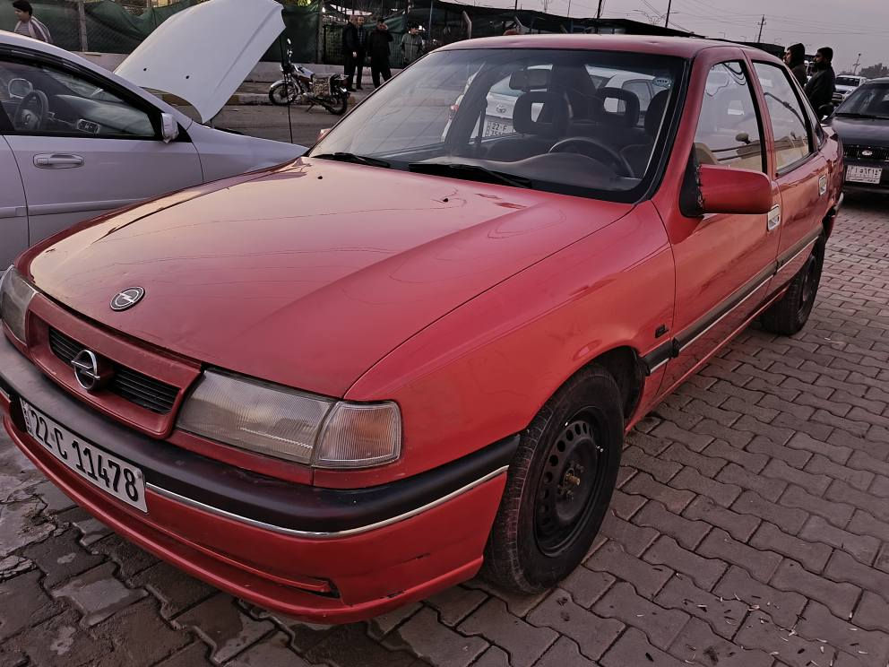 اوبل فكترا 1991 اوتوماتيك
رقم اربيل بسمنا سنوية جديد لحد2030
بيها بطاقة بانزين
محرك20 كير اوتوماتيك سيارة لوك لوك 
سيارة مابيها حادث مابيها ضربة مكفول
السعر42ورقة وبيها مجال بسيط
مكان دوز خورماتو 
***********
*********** طوز, صلاح الدين
