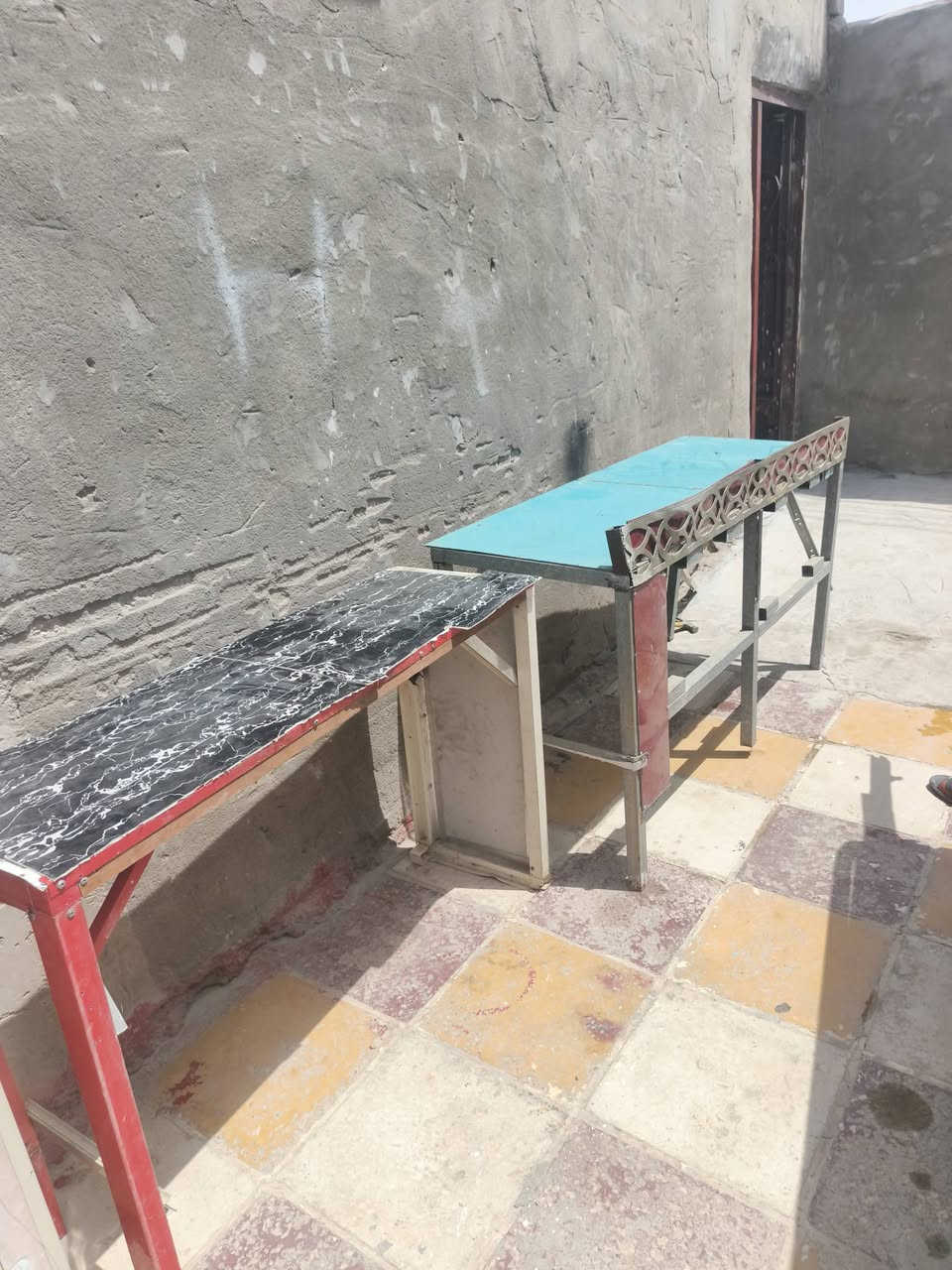 سلام عليكم عندي قرار مال كفتريه لبيع كلهن جدد سعر ١٥٠وبيه مجال مكاني ناصرية حي لفداء شارع لبنان و سفسار عله رقم ***********
