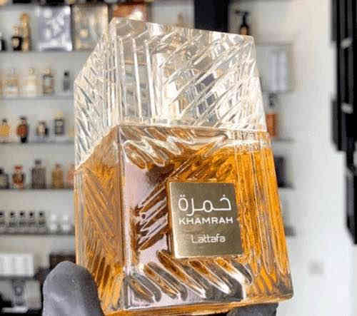 عطر خمرة معروف بلثبات والفوحان اخر قطع متبقية السعر 35 الف يتوفر توصيل لكل المحافظات رقم الهاتف /*********** البصرة
