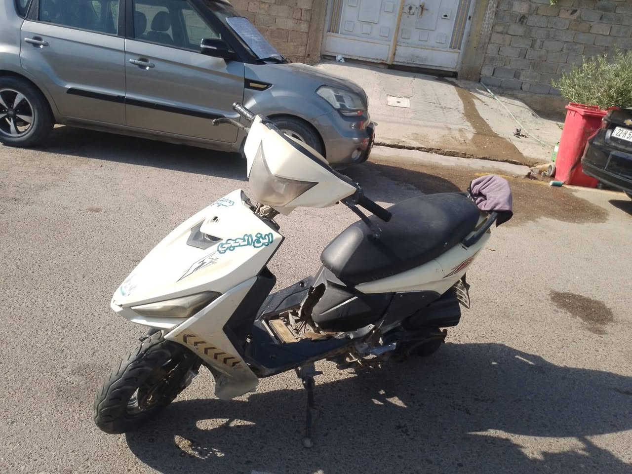 دراجه ماكس fs شغاله فول
للبيع او مراوس ب شحن
دراجه كشرها زين السواده الجوه كلش تعبانه يرادله ترتيب 
كلها شغاله هورن اشاير لايت زنون 
بريكات هادروليك فول
بس شويه الكشر تعبان 
محرك نضيف 
باتري جديد 
كابريتر جديده 
بلك جديد
واير بلك جديد 
صلف جديد
سعرها 125او مراوس ب شحن مكاني فلوجه


**إذا كنت صاحب هذا الإعلان وتريد حذفه لأي سبب، رجاءا أرسل رسالة إلى الدعم الفني**