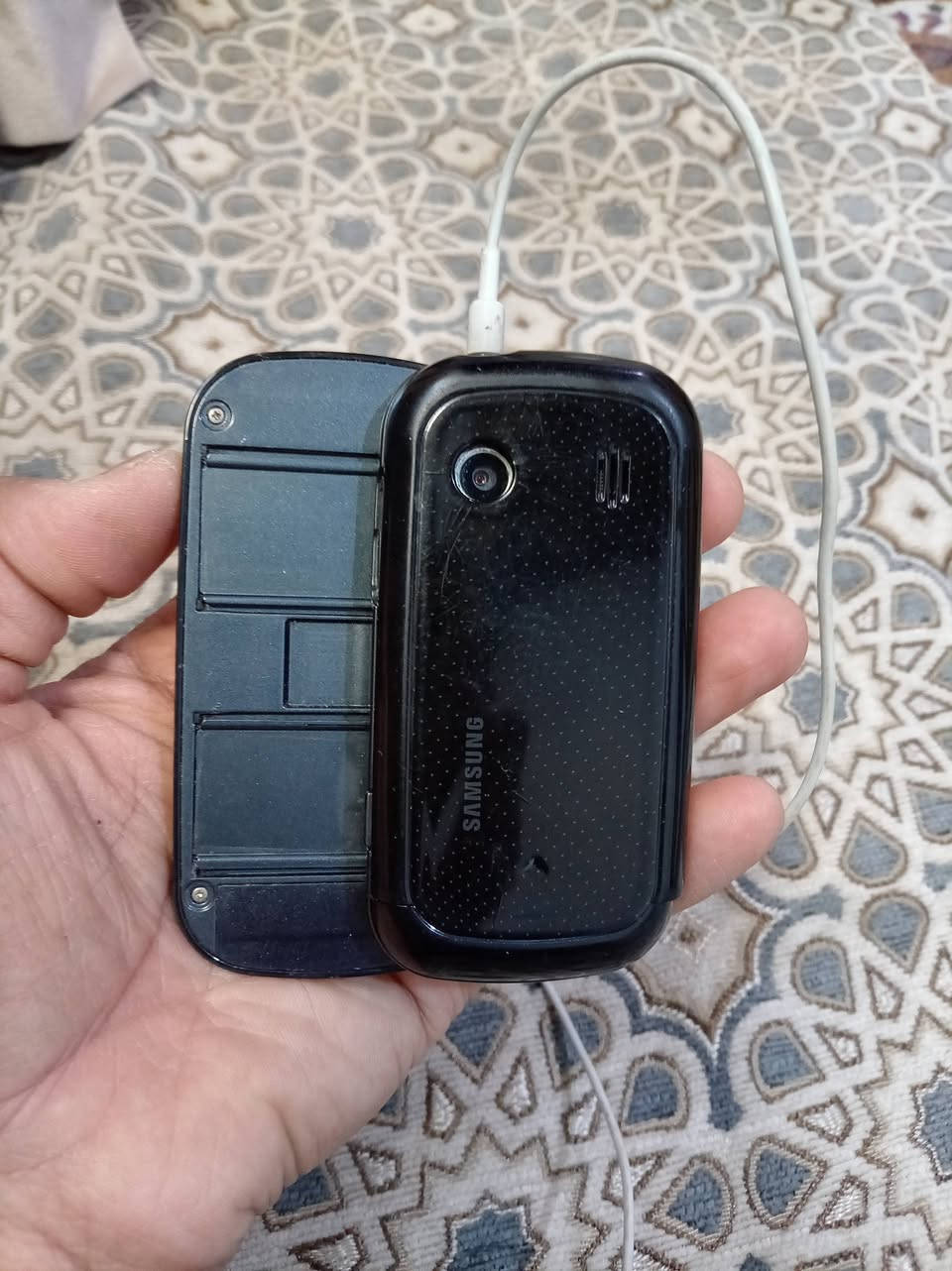 سامسونگ لمس سلايت 45 ألف
***********
