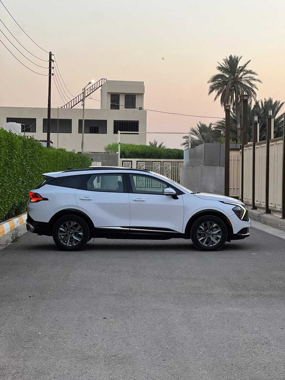 السلام عليكم للبيع فقط موديل 2024 حادثه بنيد وجاملق فول مواصفات رقم بغداد السعر 195 الشراي يتصل على الرقم مكلف بالنشر ***********
