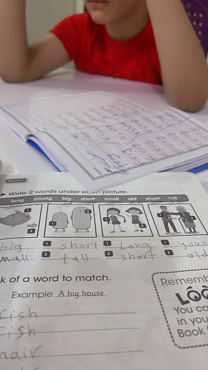 للأهالي 🌹
الي باحتياج  معلمة تكون ذات مستوى عالي من شرح مناهج الصف الرابع والخامس والسادس الابتدائي وتوصيل الفكرة لطالب ✅
التواصل معي ***********
خبرتي بتدريس طلاب المرحلة الابتدائية 7 سنوات والان التسجيل مفتوح لتدريس الحقيبة الكاملة لطالب نظام. home work  العدد محدود لضمان توفير اجواء دراسية مناسبة لطالب📚 المكان شقق العدالة
