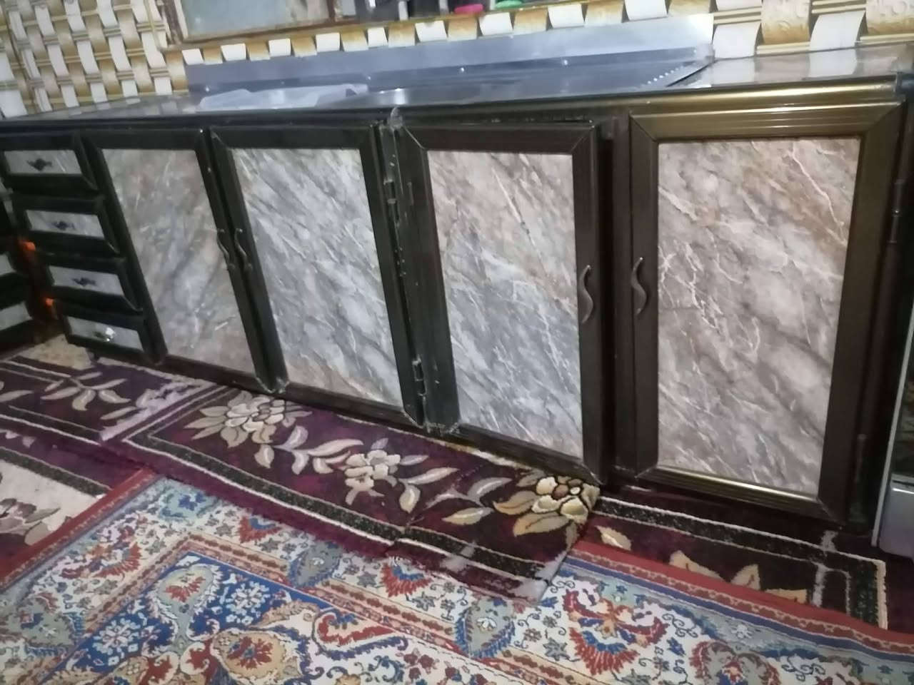 متاح كاونتر السعر 300 وبيها مجال
للاستفسار  الاتصال ***********
