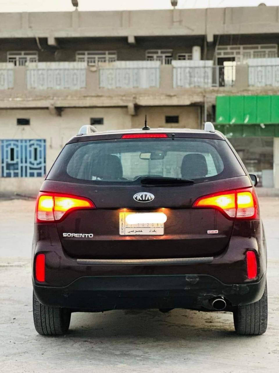 سورنتو 14 قطعتين صبغ بدون دواخل مكينه 6 رقم بغداد جديد بسمي السعر 150 بيه مجال مكاني بابل مسيب ***********
