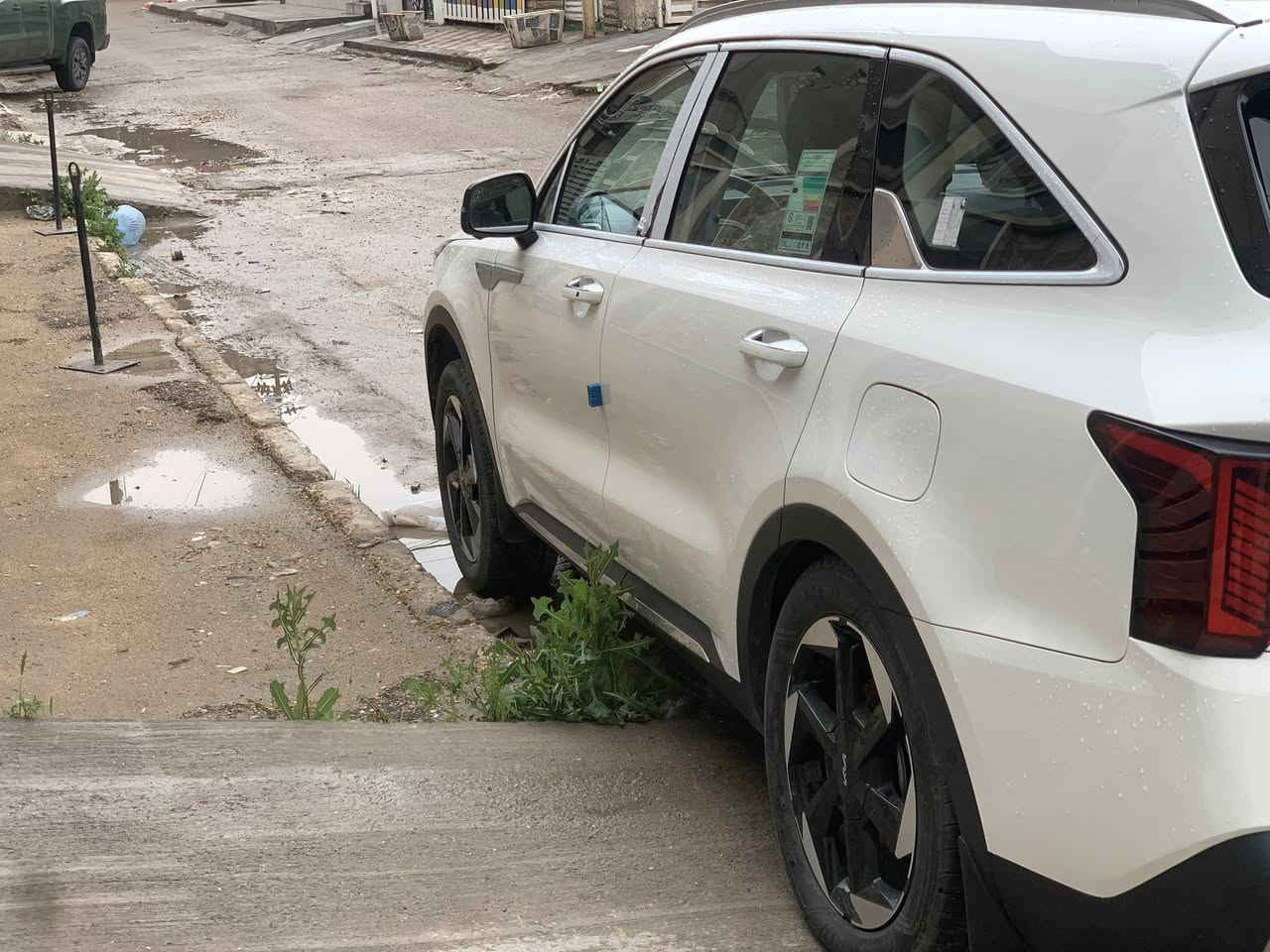 السلام عليكم
سورنتو ٢٤ خليجي فول مواصفات  ضمان الدولية

فور ويل ٦ سلندر (٧)راكب  حساسات امامي خلفي رادار 

كير ماوس كشنات كهربائية تدفئة تبريد 

السيارة مدوشمة جديد ماشية ١٥٠٠٠ قابلة للزيادة 

رقم بغداد 

السيارة بيها حادث ب الجاملغ الايمن  والبنيد مبدل وكاله 

وبارد ب الصندوق  بدون دواخل  

السعر 350$  السونار مرفق مع الصور

عنوان السيارة بغداد -الدورة- الجمعية


**إذا كنت صاحب هذا الإعلان وتريد حذفه لأي سبب، رجاءا أرسل رسالة إلى الدعم الفني**