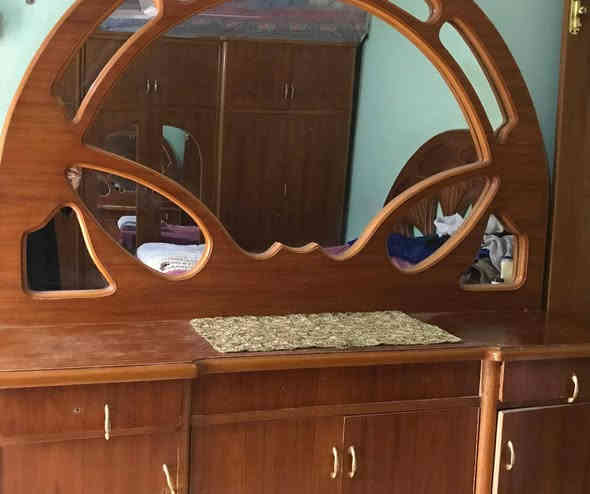 السلام عليكم غرفة نجارة اخشاب للبيع للاستفسار الاتصال على هذا الرقم ***********
