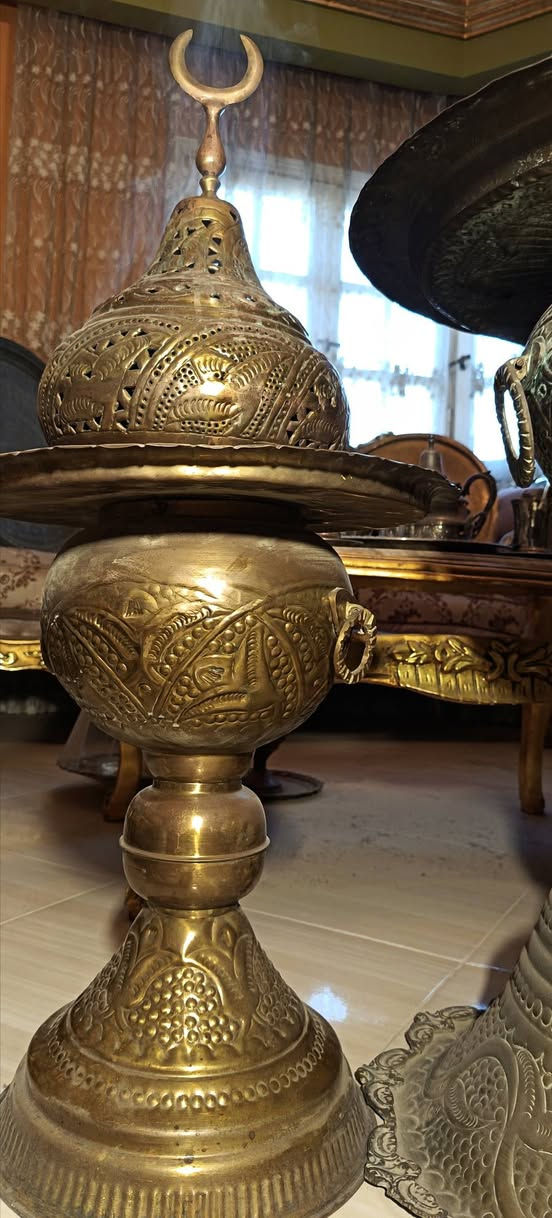 بسم الله ماشاء الله، اللهم لك الحمد حمداً لا ينفد أوله ولا ينقطع آخره، اللهم لك الحمد فأنت أهل أن تحمد وتعبد وتشكر.
...........................

رمضان كريم، وما العوض والجبر إلا من عند الله عز وجل جلاله.

............................

للبيع بإذن الله:

- مبخره نحاس قديمه جدا أنتيك، كبيره مقاس ٩٠ سم، سنتر بيس لأي بيت ومدخل، تقيله وزنا ومقاما، جميله جمال لا يوصف.

................................

الحمد لله حمدا كثيرا طيبا، نحمده ونشكره على نعمه وفضله علينا.

إستمتعوا معايا، التفاصيل بالفيديو،،،،


**إذا كنت صاحب هذا الإعلان وتريد حذفه لأي سبب، رجاءا أرسل رسالة إلى الدعم الفني**