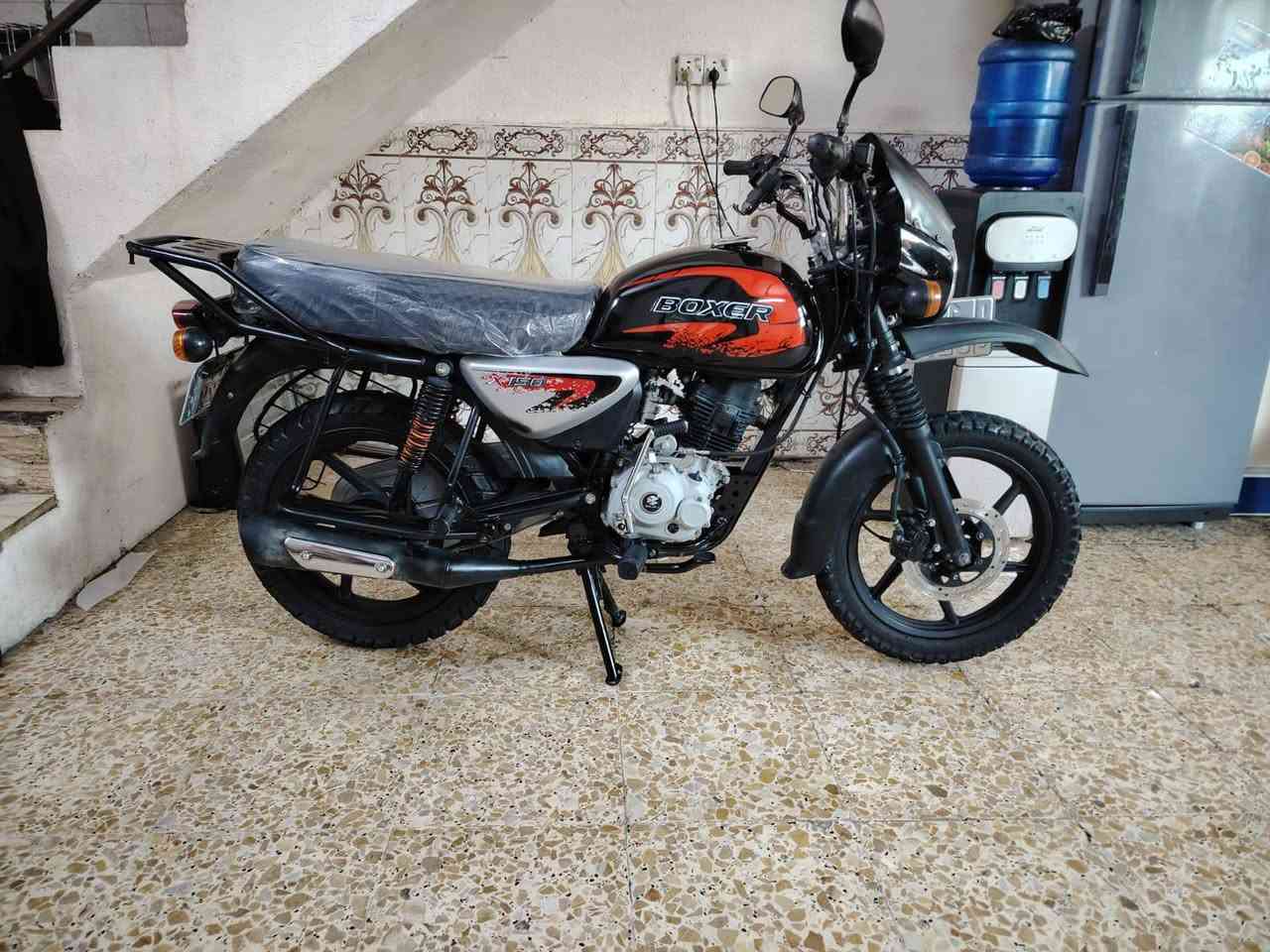 السلام عليكم
بوكسر موديل 2023 كفاله عامه ماشيه 20 الف دراجه جديده ما مشتغله دلفري استخدام شخصي جيب فيتر وفحص 

رقم بغداد انكليزي تحويل ثاني يوم بسمك

مكاني بغداد الشعله

 رقمي‪***********
