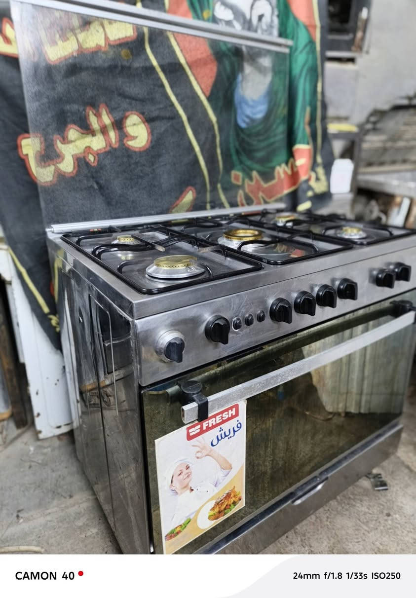 طباخ فريش مصري شغال عيون وأفران على الفحص نار زرقاء نضيف١٠٠/١٠٠ السعر ٢٦٠ ألف وبيه مجال عنوان قرب ساحة التمثيل خلف عمارة حسين القفطاني رقم الهاتف ***********
