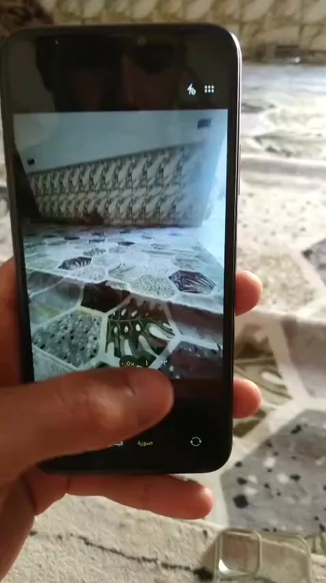 ايفون ١١ برو ماكس مبدل شاشه والكامره  رقم واحد عوزه تنضيف بطاريه بلاد ٨٦  ذاكره ٢٥٦  ***********
