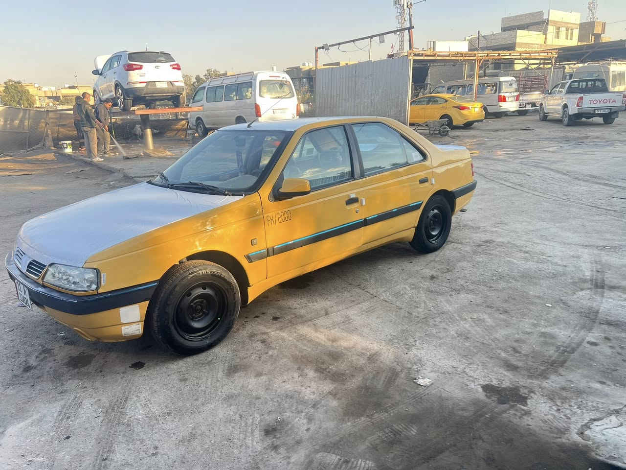 سلام عليكم بيجو لميس موديل 2016 بيها بس بارد جاملغ خلفي سعرها 45 بيها مجال لتواصل عل رقم مامتواجد عل فيس اني مكلف بنشر  ***********
