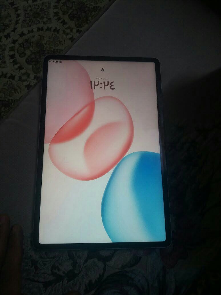 السلام عليكم عيني ايباد pad10 ذاكرة 256 العشوائية 12+12 بطارية 10100 للبيع السعر 550 
***********
