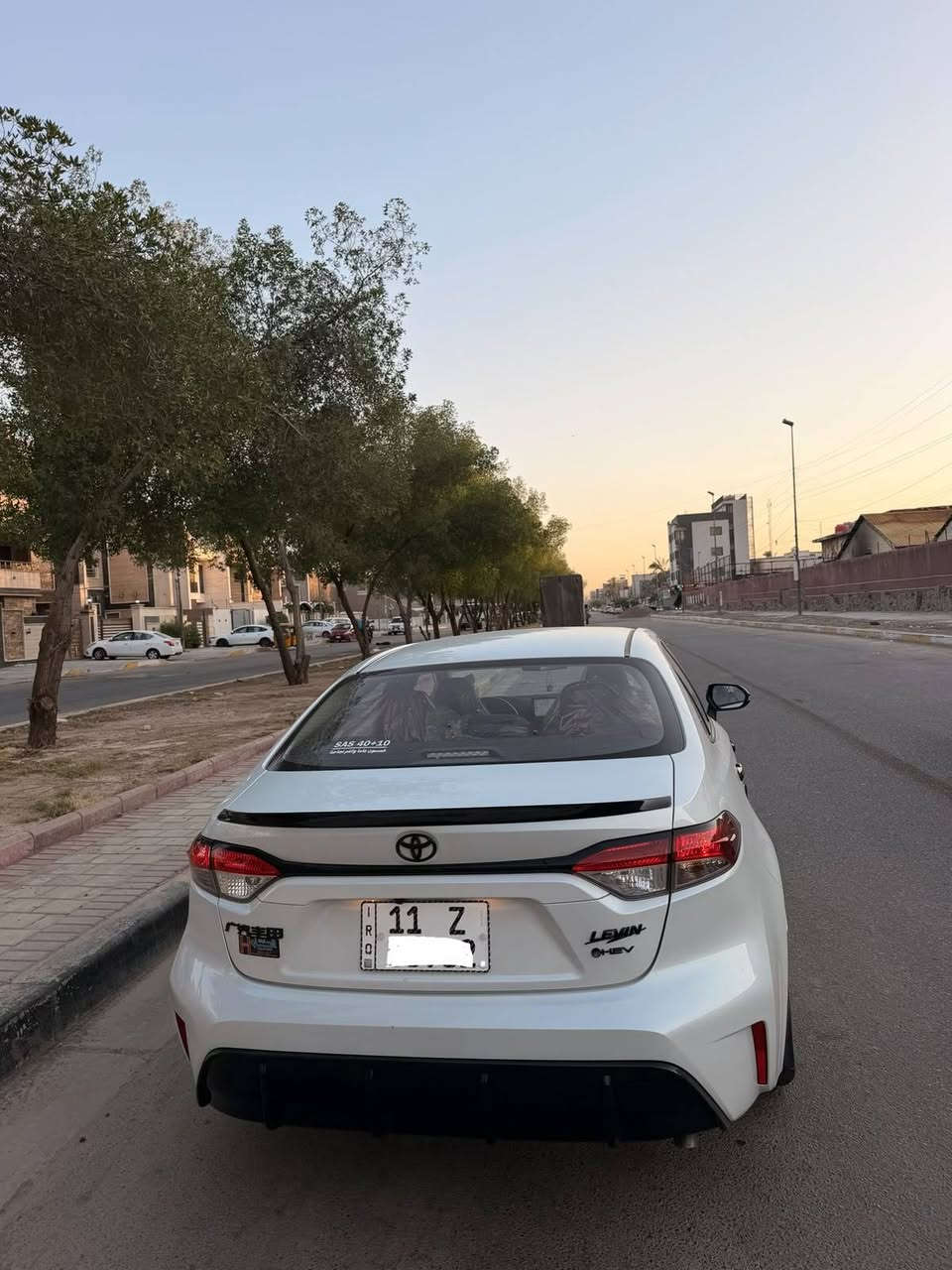 السلام عليكم
كورلا شكل الS بلاك ادشن
فول مواصفات داخل احمر
السياره موديل 2025
السياره ماشيه 21 
رقم بغداد بسمي
السياره مكفوله عدا pdr على كد إصبع و رصعه الباقي مكفولة
لي التواصل ***********

