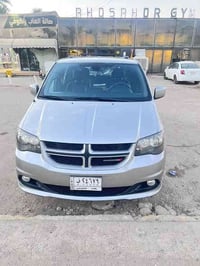 دوج كرفان  2019 سياره حادثه جاملغ خلفي صفحه السايق وصبغ بلباب السلايد ...