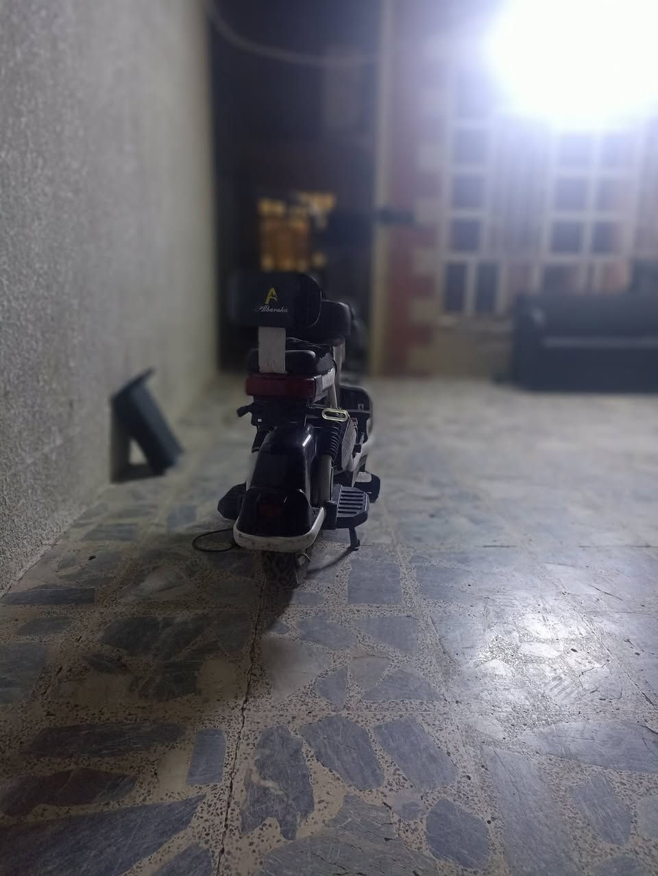 سلام عليكم دراجة شحن للبيع موديل 2024مستخدمة للبيت فقط مستخدمة ثمانية أشهر ومتروكة اربعة اشهر وسعرها 300الف 
تواصل
***********
وتساب فقط
