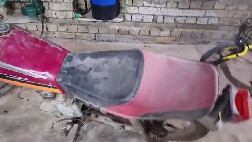 دراجه ارشه موديل ٢٠١٤
دراجه كومً حديد لتسئلني شبيهً مابيه جانت تشتغل فجئهً طفت كابريتر جديده المكان بغداد المحموديه رقم الهاتف ***********
