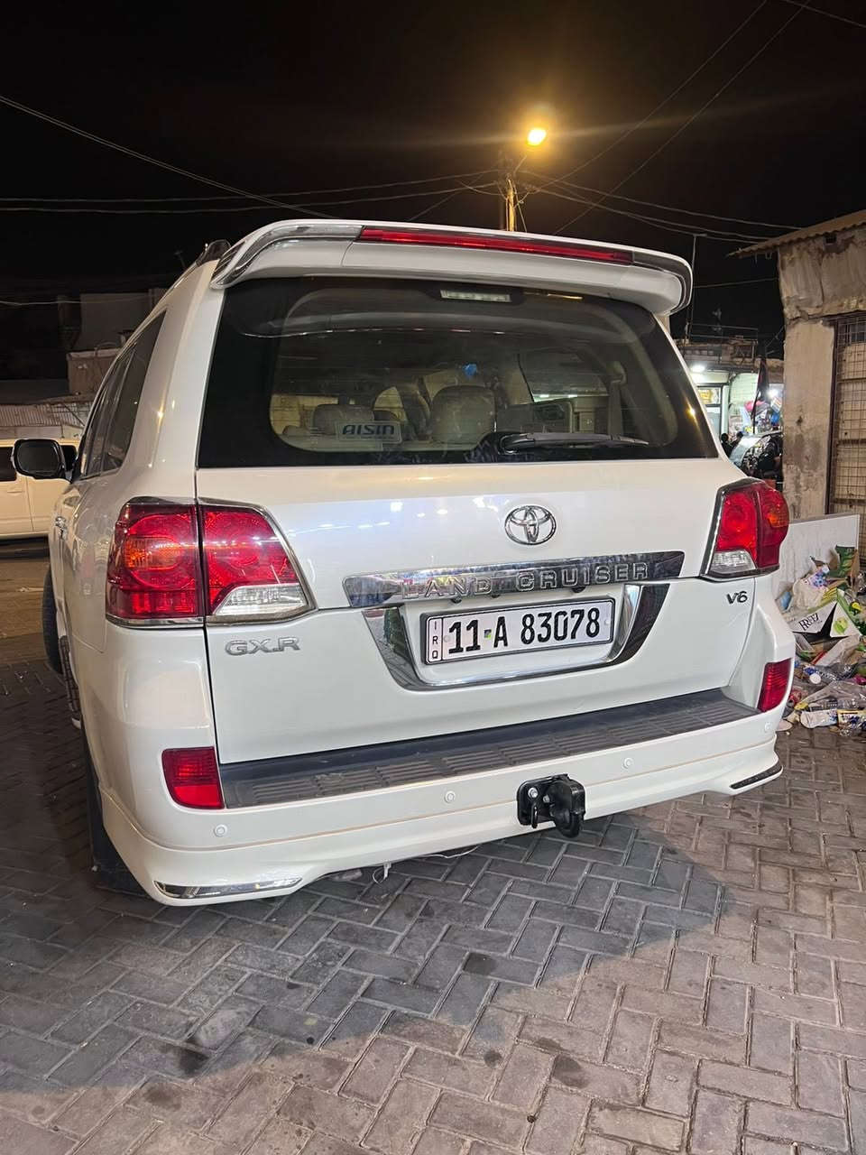 السلام عليكم
 لاندكروز GXR 2012 V6 رقم بغداد السياره بيها صبغ وبارد مثل ما مذكور بالسونار المرفق بالصوره ماشيه 215 مكانها بصره
السعر 315
***********
