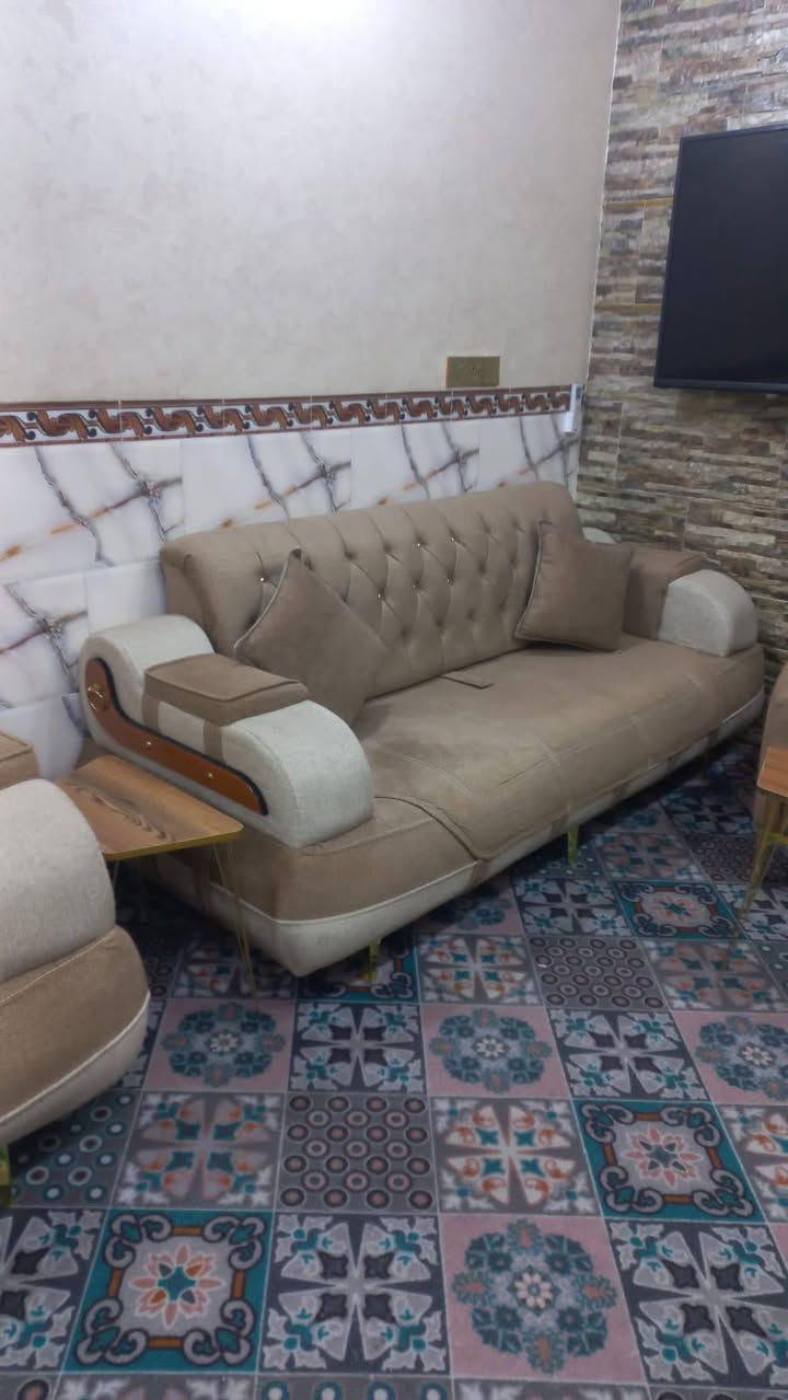 سلام عليكم تخم 10 مقاعد مع3 طبلات البيع صنع في العراقي المكان الرئاسه مال عبيدي سعر (500) 
التواصل مع هذا الرقم ***********
