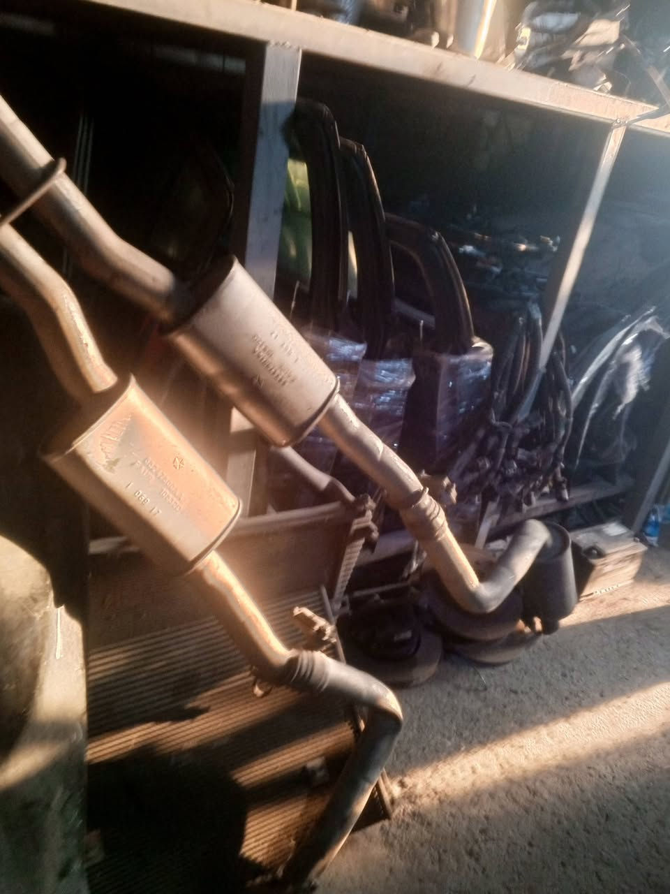 وصول قريبن في محلات محمد بعير لقطع غيار سيارات جارجر أو وبامه أو جيب أو دورنكو لستفسار 
***********
الموقع في كسر وعطش
