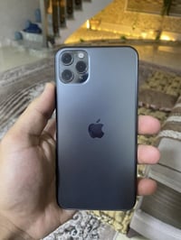 آيفون ١١ برو ماكس • ٢٥٦ • اسود