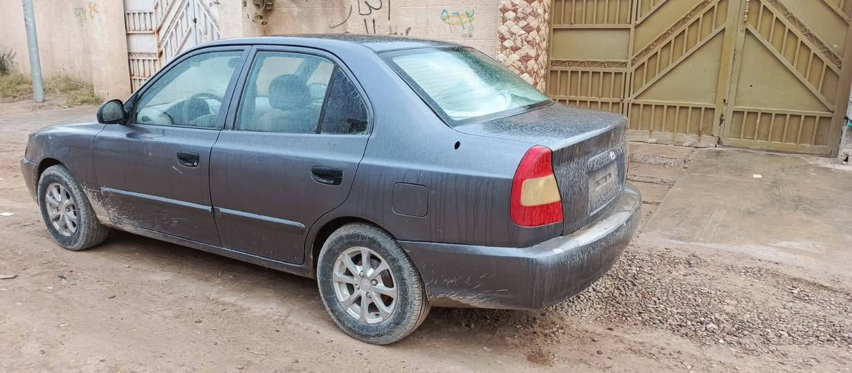 للبيع اكسنت 2009
سياره جديده وحلوه مابيه اي نقص 
كير ومحرك شرط تبريد ثلج تدفئة شغال 
بدون صبغ بدون معجون بس الهلال خلف السائق خياس مصلح يم التاير خلفي
مكان السياره صلاح الدين الضلوعية 
***********
السعر 37بيه مجال 
يرهم مراوس 
باقي التفاصيل اتصل وتدلل
كير عادي 
السياره منفيس اوراق موجوده كامله وصاحب السياره موجود
والسوك كلشي بيه
