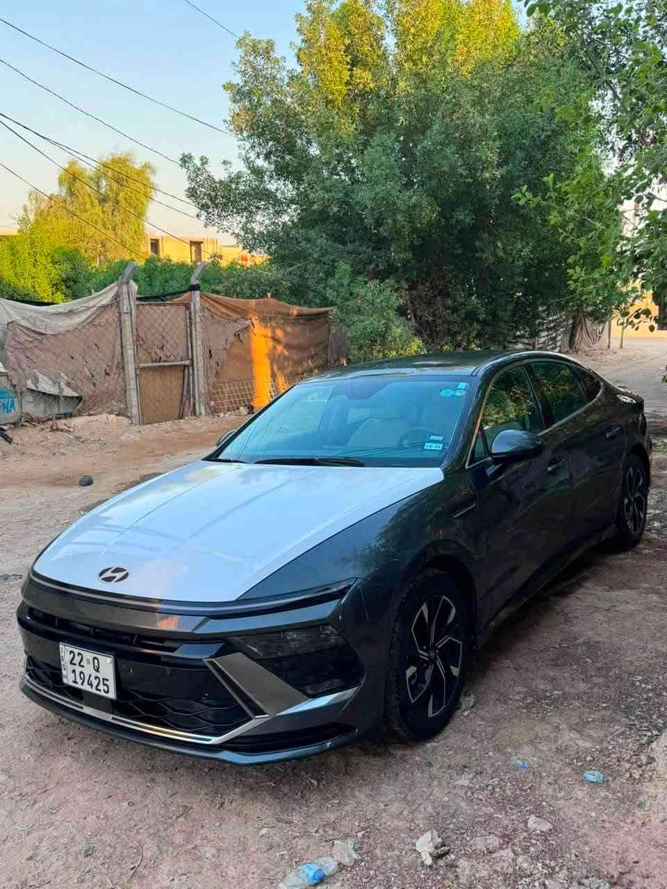 سوناتا 2025 sel رقم أربيل 
ماشيه 40000ميل 
وارد امريكي 
حادثه بابين وجاملغ 
وبلنقل القماره شويه 
بصمه رادار قياده ذاتيه تشغيل عن بعد 
السعر 170 وبيه مجال للشراي 
***********
