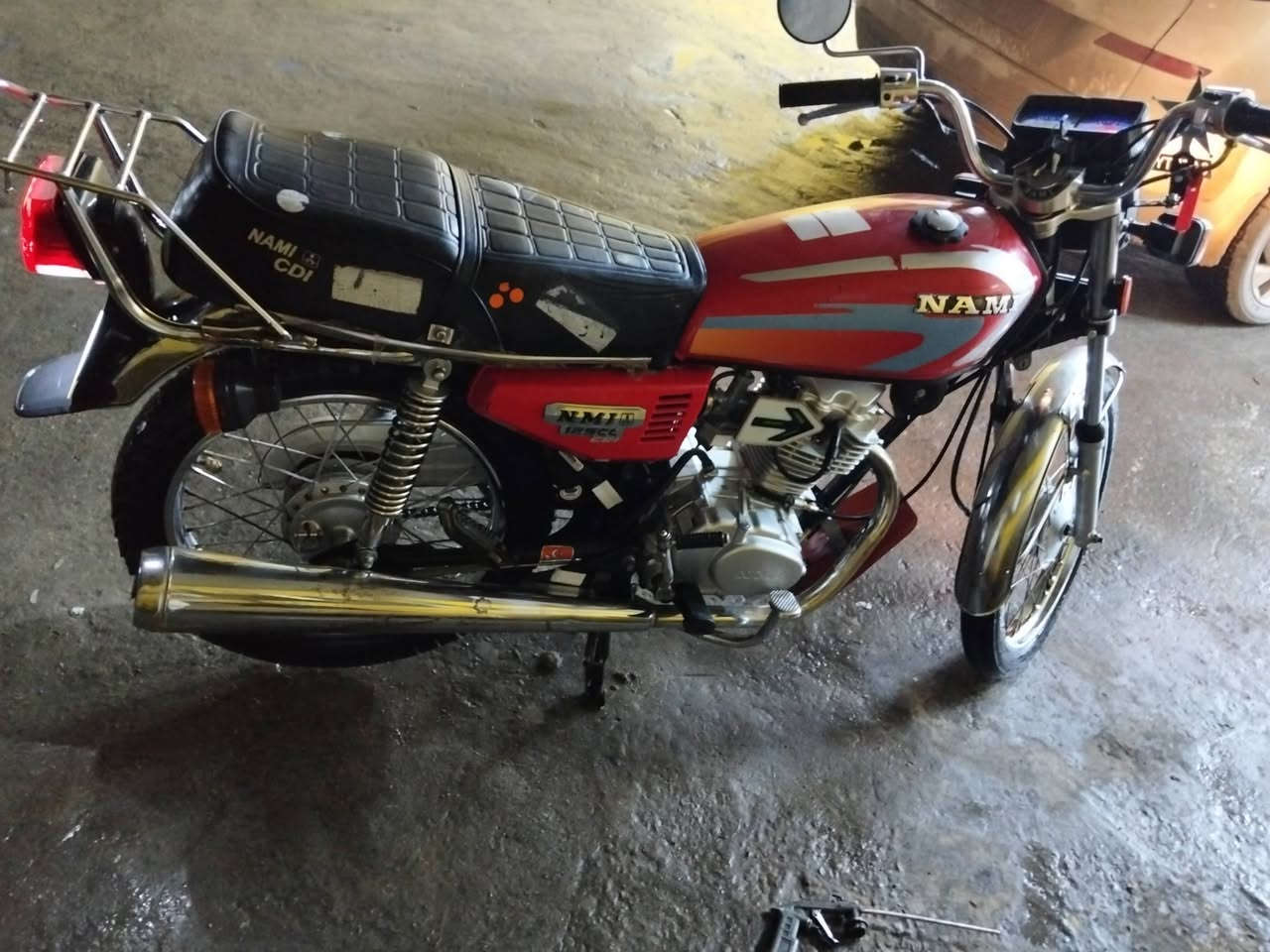 سلام عليكم ايرني شلامجه مديل 2024مكينه برغي مامفتوح  برغي مامفتوح بيه لدراجه شغل وطلع وين ما تريد السعر خاص ***********
