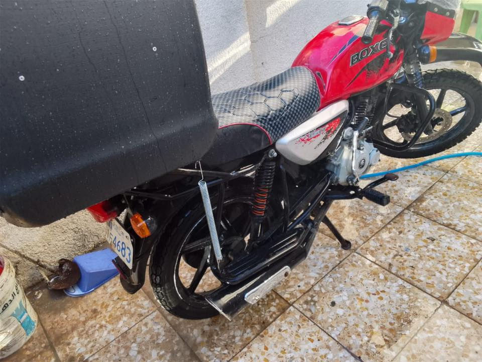 سلام عليكم البيع دراجه بوكسر موديل ٢٢ مجفت شركه كامل أوراق اوصولي بغداد البياع السعر مليون و ٣٠٠ 
***********
