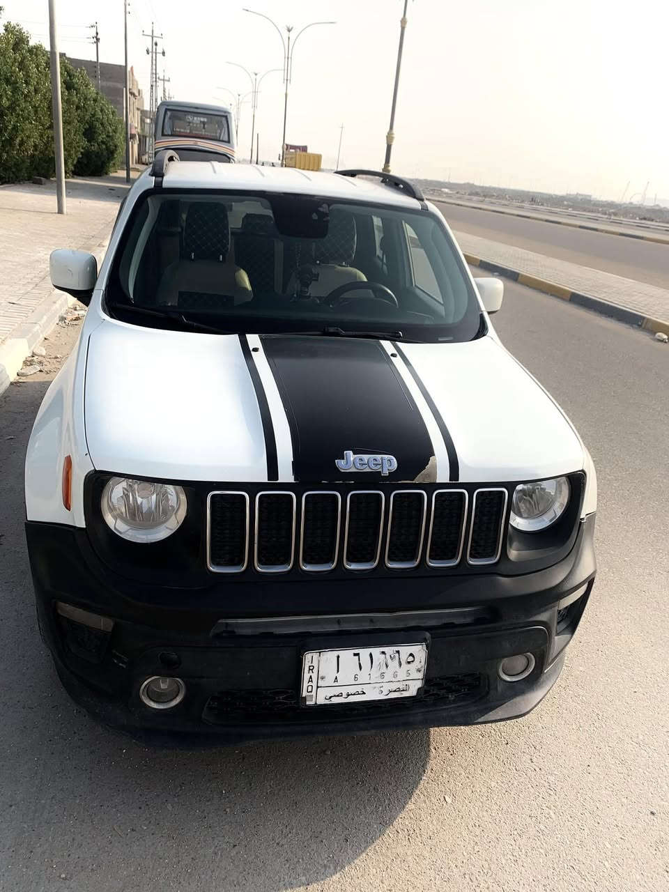 جيب رينجيد 2019  فئه لاتيتيود لون ابيض رقم بصره باسمي سنويه  لل 2027 مشروع وطني  تحويل مباشر 

المواصفات 

محرك 2400 تو ويل  😎

تشغيل بصمه 😁

تحكم ستيرن جهتين ☑️

شاشه لمس ⭕

كير 9 نمر ⚙️

كاميرا خلفيه دواره 🎦

مرايات كهرباء 🛑

مانع انزلاق 🆎

هاندبريك بصمه ✅

كشنات تدفئه وتبريد ❄️♨️

تحكم وتثبيت سرعه 🎮

حساسات اضاءه 🔷

كشافات ضباب 👀

التفاصيل :

محرك وكير كلش حلوات ومابيهن اي نقص او عطل شرط الفحص 

ماشيه  150 الف كيلو 

حداديه ممتازه 

 تبريدها كلش زين ومابي نقص  

السبير  + كتلوگات السياره 

السعر :
💵 119 ورقه 💲💰 وبيها مجاال للشراي تعال شوفها وبيك خير وتدلل 

مكاني البصره ياسين خريبط 
***********
