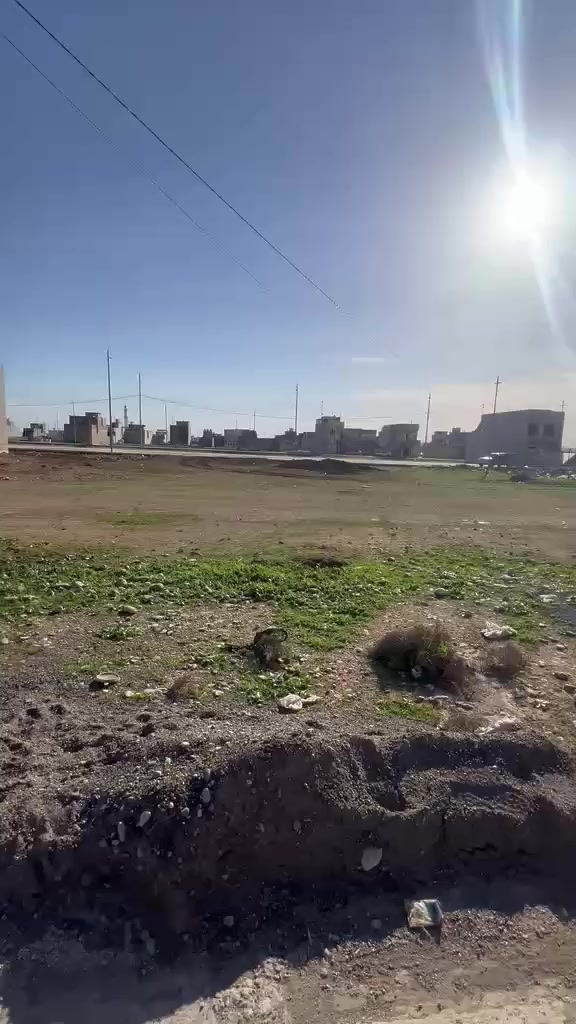 ارض للبيع في التربية الثالثه 150متر واجهه 7 ونص خدمات كامله  شارع 20 بضهر الأرض السعر 36 مليون وبيها مجال للاستفسار اكثر ***********
*********** واتساب ***********
