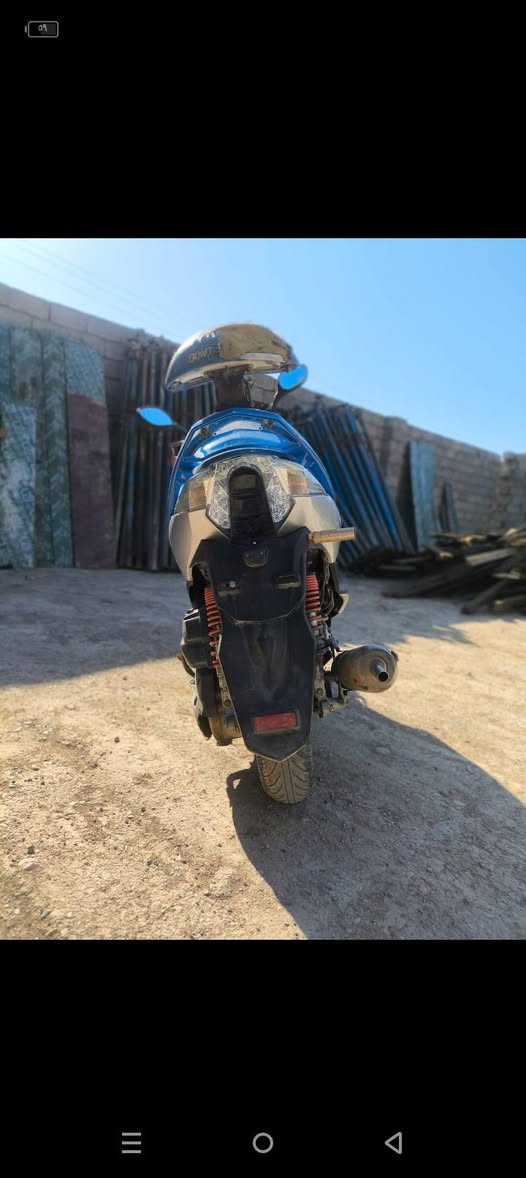 دراجه سكنس فحل ياباني للبيع دراجه نضيفه ونصبتها حلوه عارضها 450 وبيها مجال مكاني التاجي الكاضميه محرك نضيف دراجه بلاديه صالنصه رياضي


**إذا كنت صاحب هذا الإعلان وتريد حذفه لأي سبب، رجاءا أرسل رسالة إلى الدعم الفني**