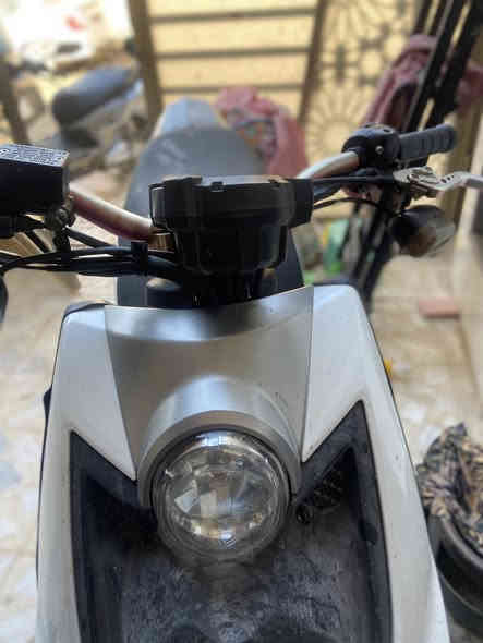 سكنس جبلي مال رمبه اول البارحه اخذتها الدراجه خير من الله ومتوازي على بيعتها
1-كلجات رياضي
2-بك لايت رياضي 
3-ستيرن ابو التاج رياضي 
4-عداد الكتروني شغال 
5-جاملغ امامي كاربون فايبر 
6-الصندوك نضام سبرنكات 
والدراجه خير من الله بيها تزويد ما عدى المكينه ماعرفها شكد لان ممفتوحه الله شاهد الدراجه كفاله من السرقه والمحرك هذا رقمي ***********
والشراي يتصل
