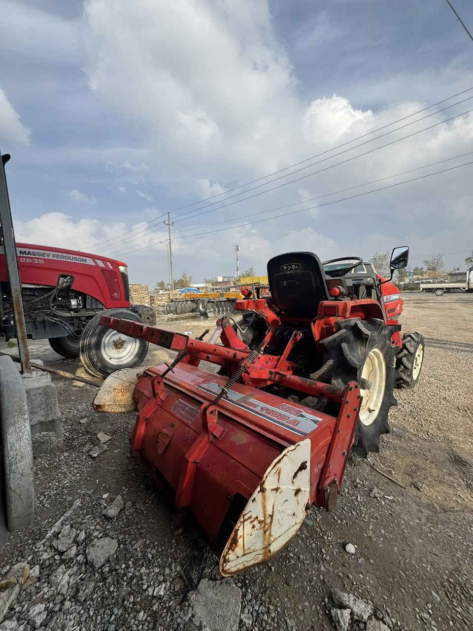 سلاو هاورييان
ته راكته ره كي يامار ده بل ئه كسل سي پستن   بي كيشه  بو فروشتن
شوين هه ولير 
***********
