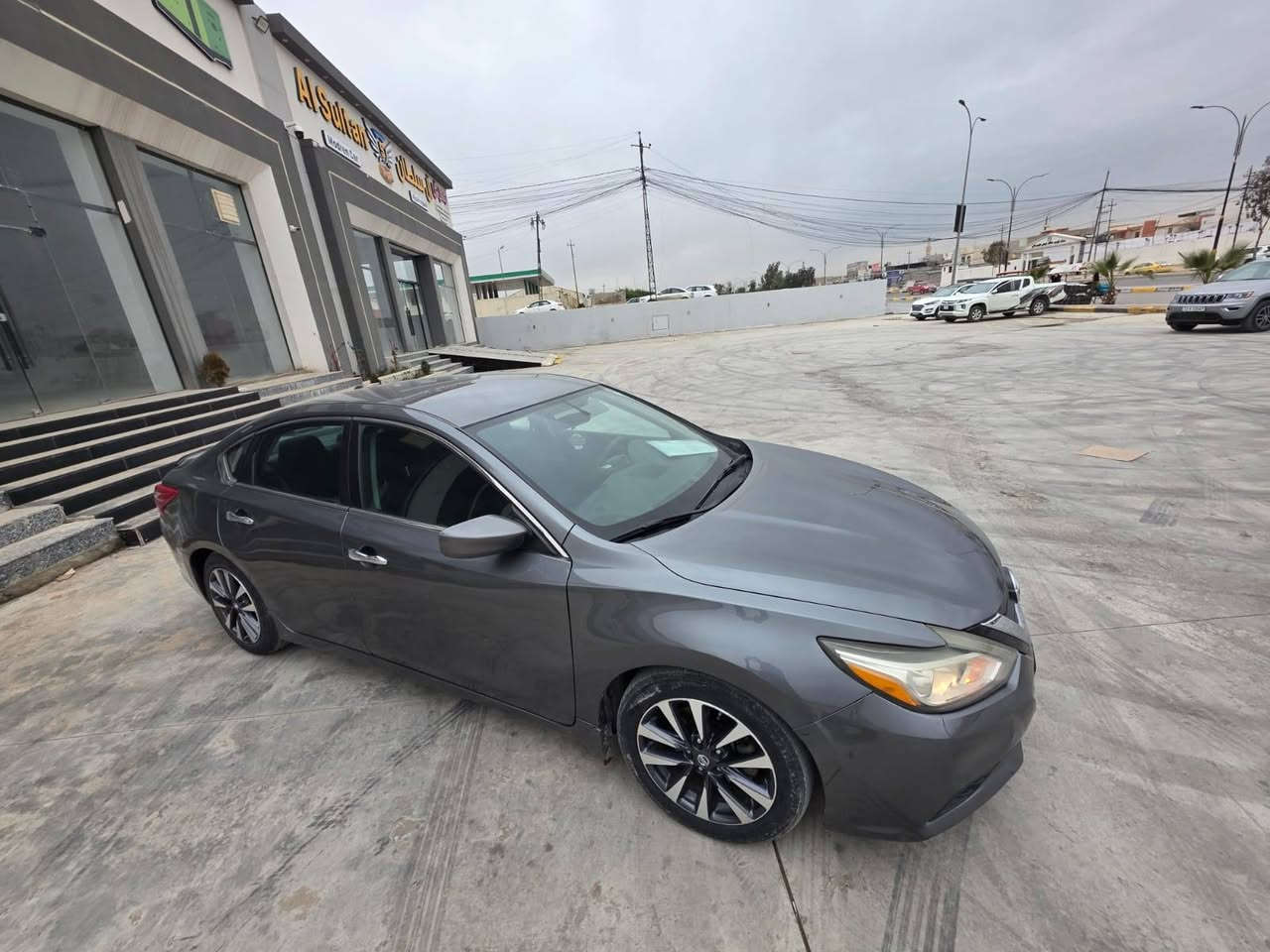 نيسان التيما 2017 sv قطعتين جاملغ الخلفي +صندوق 
المسافه 109 الف موصل, نينوى


**إذا كنت صاحب هذا الإعلان وتريد حذفه لأي سبب، رجاءا أرسل رسالة إلى الدعم الفني**