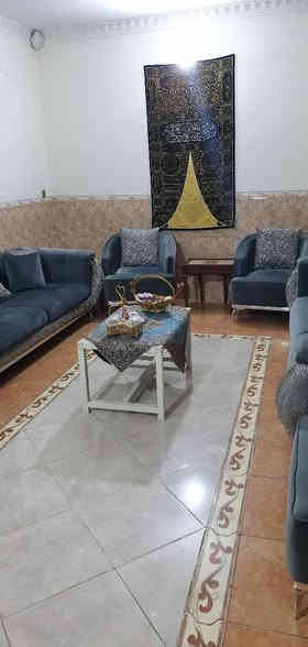 ياالله
مساحه🏠 ١٥٠ متر  +٦٠  متر تشجير 🏠

طابو ملك صرف 

شارع    ١٥ 

واجهه  ١٠   
نزال   ١٥
٤  غرف نوم 
هول 
صاله كبيره
مطبخ 
٢  منور
٣  حمامات 
وحديقه وكراج  كبير
٢ سطح
✍واقع حال   ٢١٠  متر 

   ***********
العنوان  /الامين الثانيه نواب الظباط شارع المهداوي للسيارات
