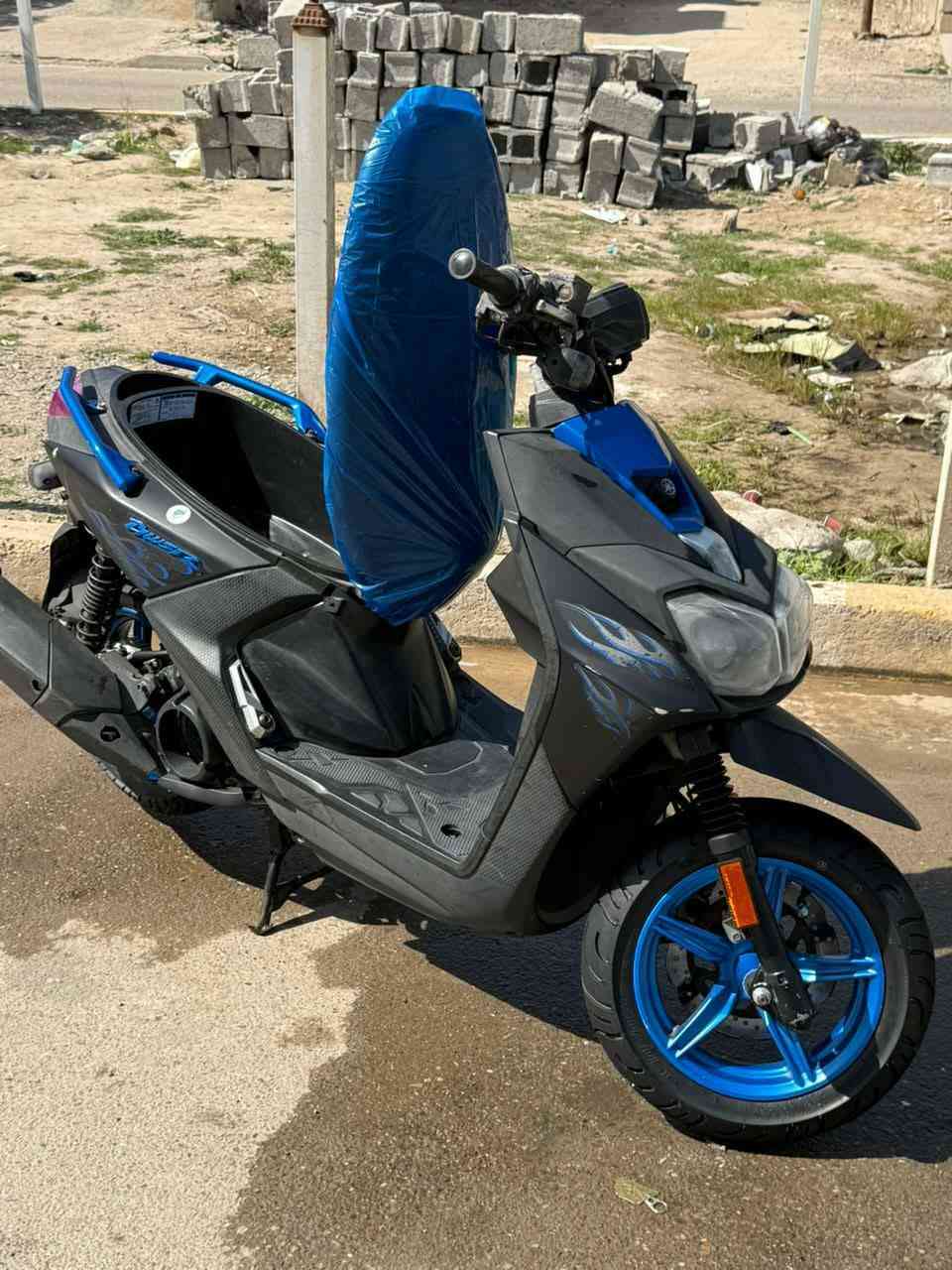 السلام عليكم دراجه سكنس حديث لبيع دراجه كارتون صاله سبوع من نازله من الرمبه العنوان بغداد الزعفرانية ***********
